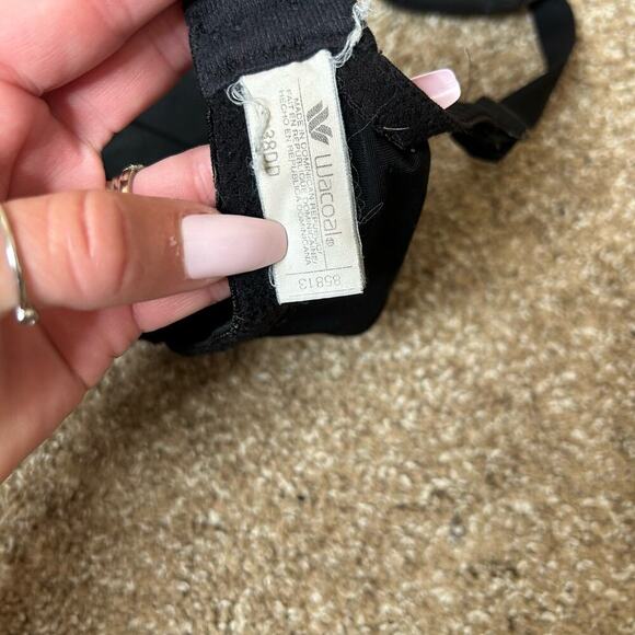 Wacoal bra 38 DD black lace underwire no padding satin inside pocket for padding - Picture 4 of 4